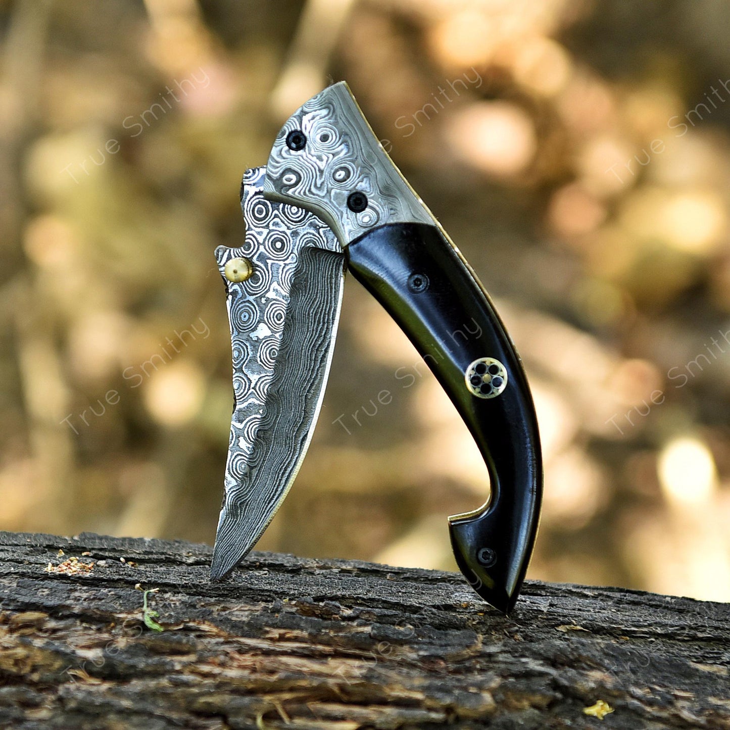 Damascus Steel Folding Pocket Knife – Buffalo Horn Handle, Personalized