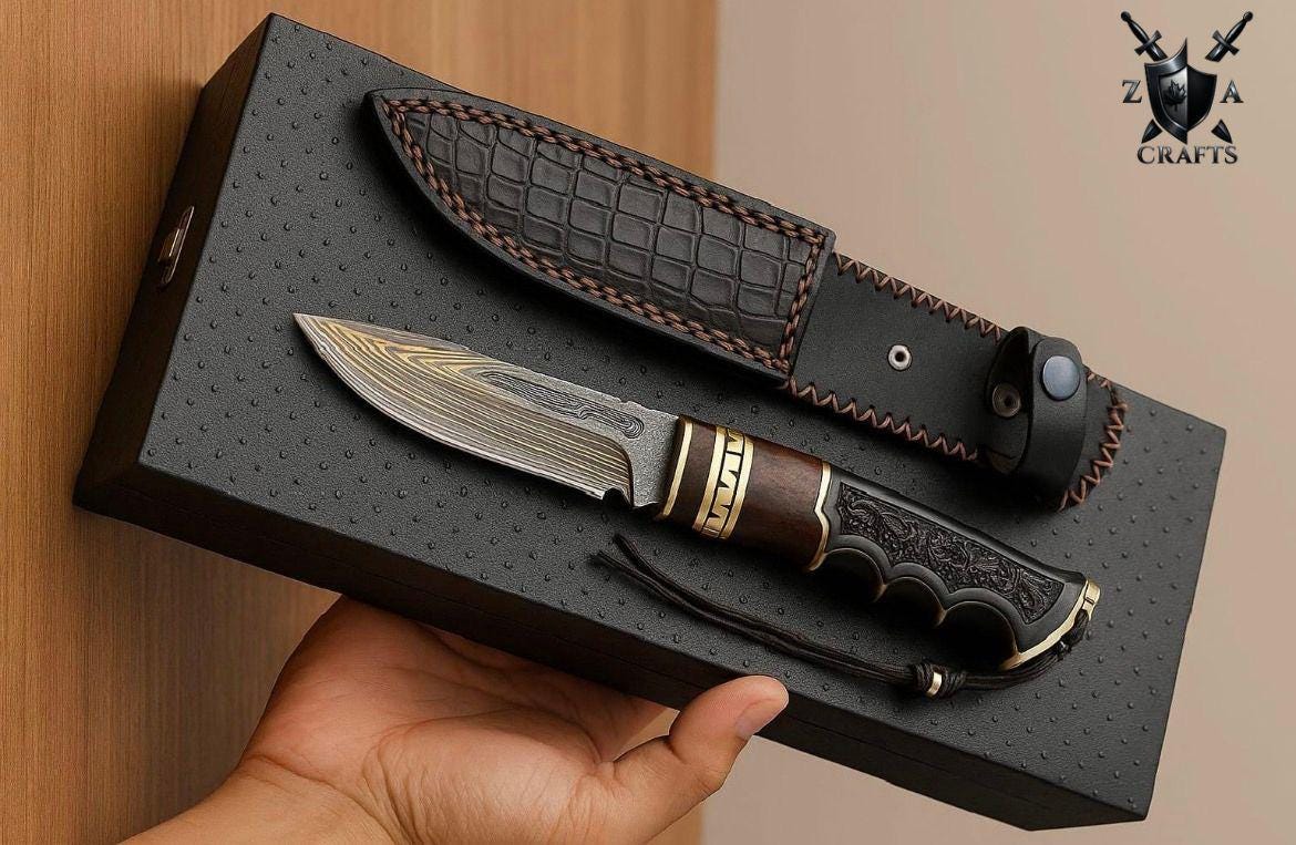 Hand-Forged Damascus Hunting Knife with Leather Sheath